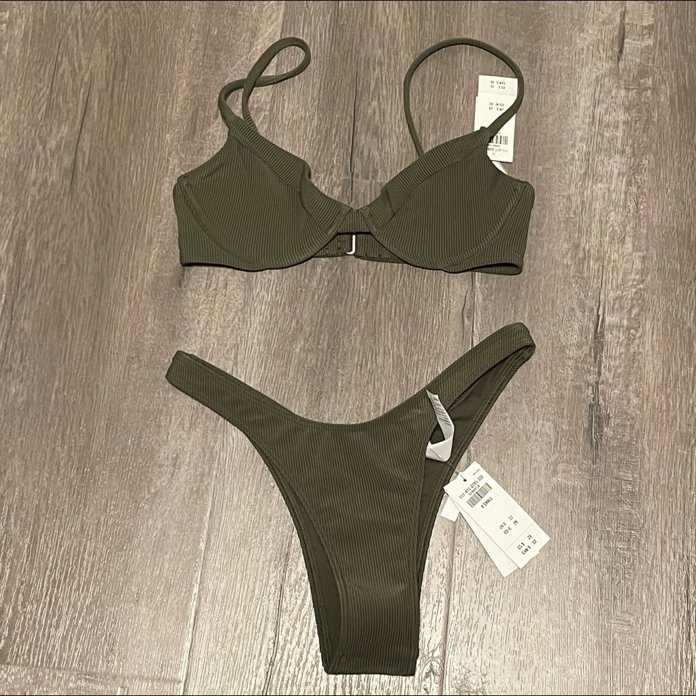 Bikini NWT